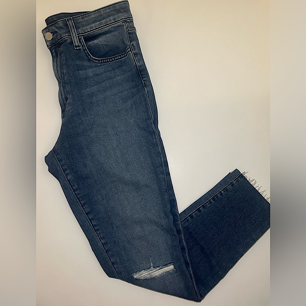Joe’s “THE CHARLIE” high rise skinny crop